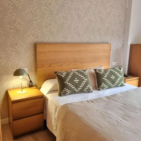 Estudio Con Wifi, Piscina Y Parking 아파트